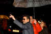 181107_George Michael  arrives for the premiere of Sleuth at the Odeon Theater in London.jpg (96129 Byte)